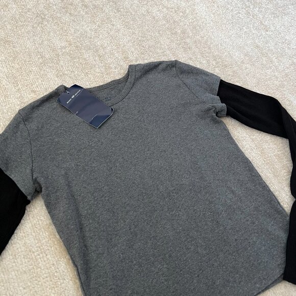 NWT Brandy Melville Long Sleeve Crewneck Tee Shirt Top OS Black Gray - Picture 2 of 8